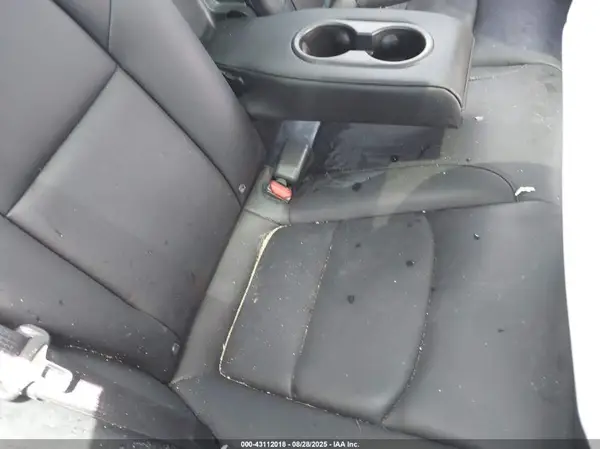 5YJ3E1EB0NF247719 2022 TESLA MODEL 3 - Image 8