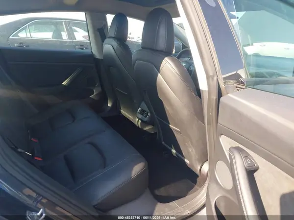 5YJ3E1EB0NF248871 2022 TESLA MODEL 3 - Image 8