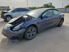 5YJ3E1EB0NF250930 2022 TESLA MODEL 3