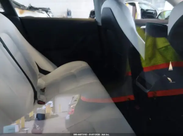 5YJ3E1EB0NF255318 2022 TESLA MODEL 3 - Image 8