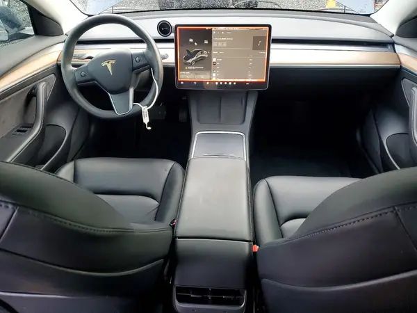 5YJ3E1EB0NF255836 2022 TESLA MODEL 3 - Image 8