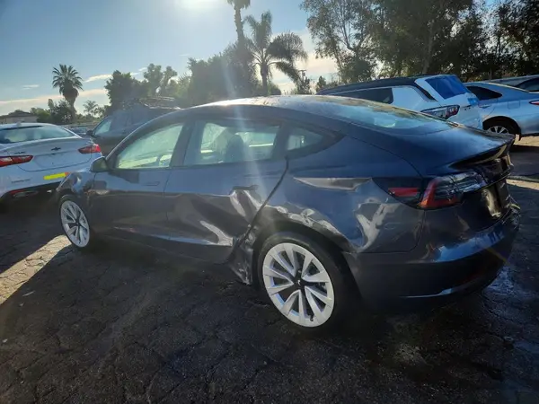 5YJ3E1EB0NF259532 2022 TESLA MODEL 3 - Image 2
