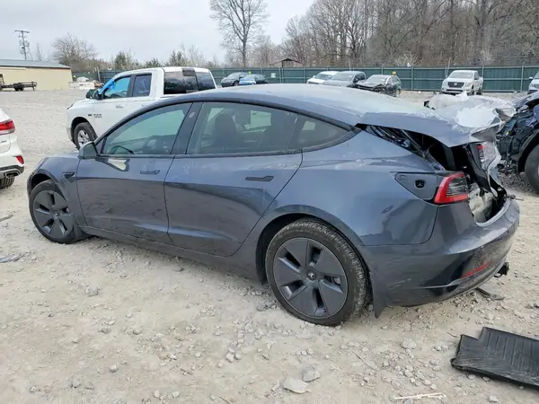 5YJ3E1EB0NF259711 2022 TESLA MODEL 3 - Image 2
