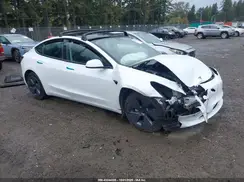 5YJ3E1EB0NF260051 2022 TESLA MODEL 3