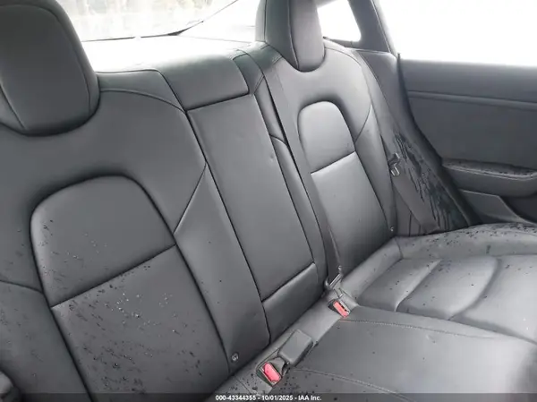 5YJ3E1EB0NF260051 2022 TESLA MODEL 3 - Image 8