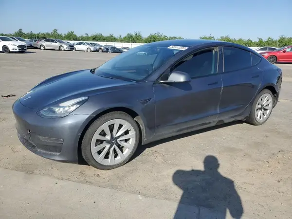 5YJ3E1EB0NF262267 2022 TESLA MODEL 3 - Image 1
