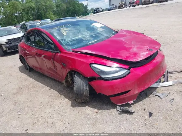 5YJ3E1EB0NF270319 2022 TESLA MODEL 3 - Image 1