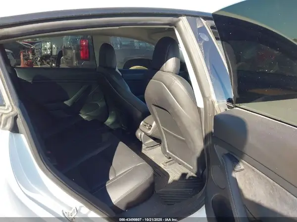 5YJ3E1EB0NF270918 2022 TESLA MODEL 3 - Image 8