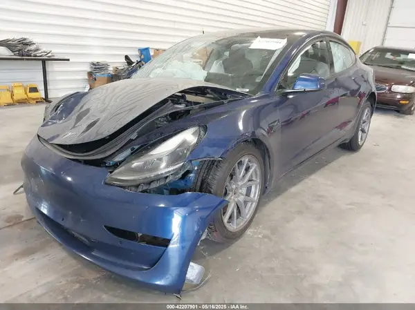 5YJ3E1EB0NF274953 2022 TESLA MODEL 3 - Image 2