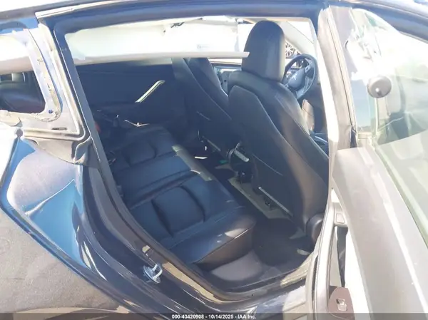 5YJ3E1EB0NF276945 2022 TESLA MODEL 3 - Image 8