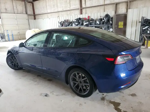 5YJ3E1EB0NF287072 2022 TESLA MODEL 3 - Image 2