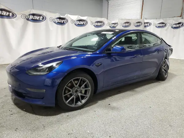 5YJ3E1EB0NF289632 2022 TESLA MODEL 3 - Image 1