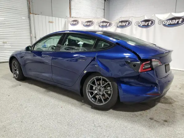 5YJ3E1EB0NF289632 2022 TESLA MODEL 3 - Image 2