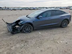 5YJ3E1EB0NF306686 2022 TESLA MODEL 3