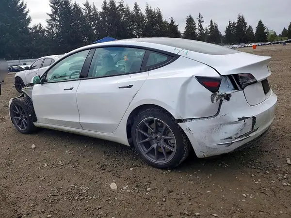 5YJ3E1EB0NF308311 2022 TESLA MODEL 3 - Image 2