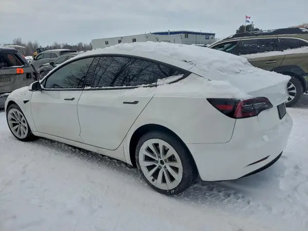 5YJ3E1EB0NF326260 2022 TESLA MODEL 3 - Image 2