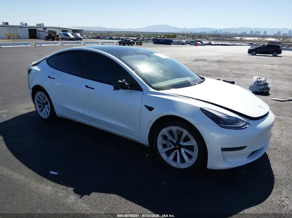 5YJ3E1EB0NF327506 2022 TESLA MODEL 3 - Image 1