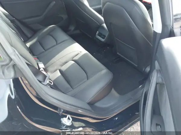 5YJ3E1EB0NF327733 2022 TESLA MODEL 3 - Image 8