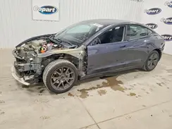 5YJ3E1EB0NF330132 2022 TESLA MODEL 3