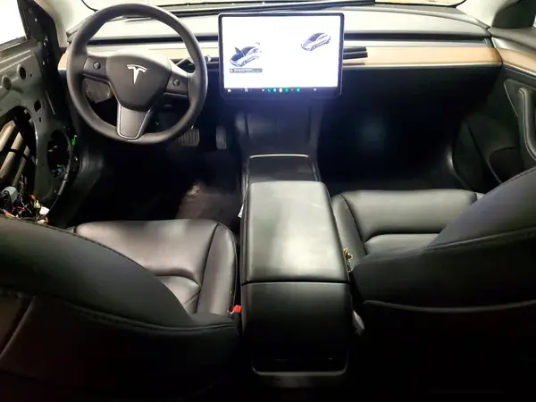 5YJ3E1EB0NF330132 2022 TESLA MODEL 3 - Image 8