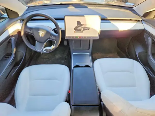 5YJ3E1EB0NF340692 2022 TESLA MODEL 3 - Image 8