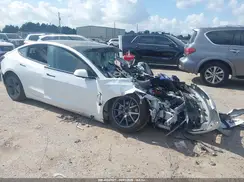 5YJ3E1EB0NF341082 2022 TESLA MODEL 3
