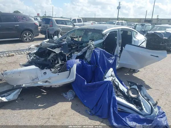 5YJ3E1EB0NF341082 2022 TESLA MODEL 3 - Image 2