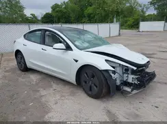 5YJ3E1EB0NF344709 2022 TESLA MODEL 3