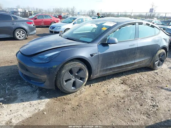 5YJ3E1EB0NF349201 2022 TESLA MODEL 3 - Image 2