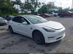 5YJ3E1EB0NF351174 2022 TESLA MODEL 3