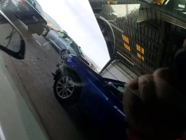 5YJ3E1EB0NF361235 2022 TESLA MODEL 3 - Image 8