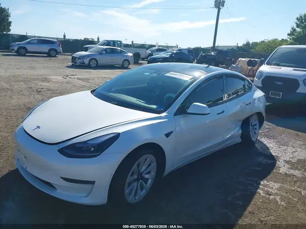 5YJ3E1EB0NF367326 2022 TESLA MODEL 3 - Image 2