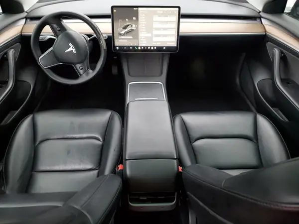 5YJ3E1EB0PF386395 2023 TESLA MODEL 3 - Image 8