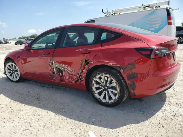 5YJ3E1EB0PF388129 2023 TESLA MODEL 3 - Image 2