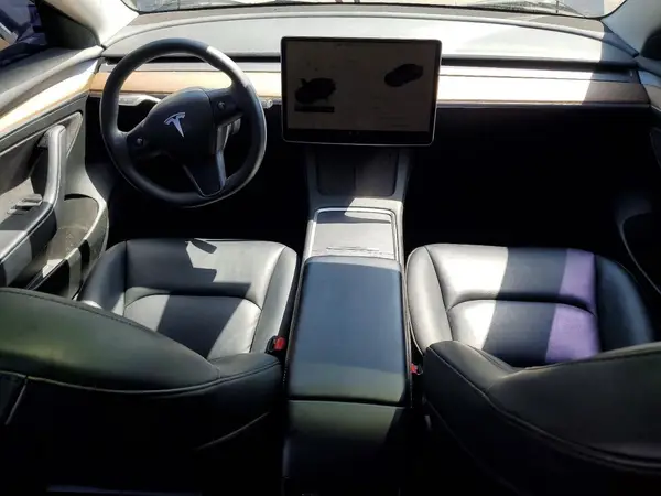 5YJ3E1EB0PF392293 2023 TESLA MODEL 3 - Image 8