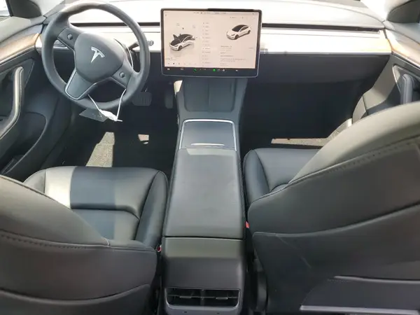 5YJ3E1EB0PF393363 2023 TESLA MODEL 3 - Image 8