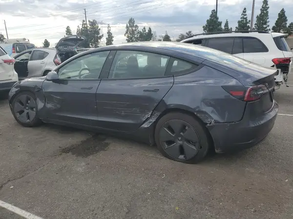 5YJ3E1EB0PF415927 2023 TESLA MODEL 3 - Image 2
