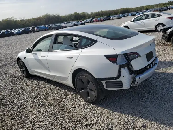 5YJ3E1EB0PF593188 2023 TESLA MODEL 3 - Image 2