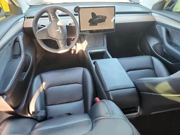 5YJ3E1EB0PF608269 2023 TESLA MODEL 3 - Image 8