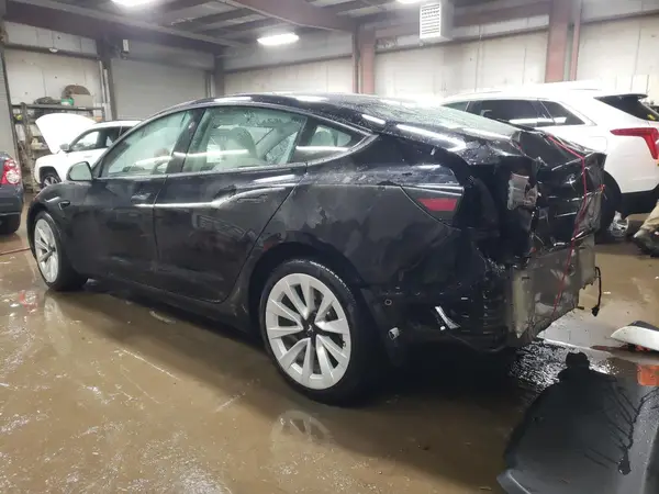 5YJ3E1EB0PF608630 2023 TESLA MODEL 3 - Image 2