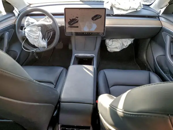 5YJ3E1EB0PF617375 2023 TESLA MODEL 3 - Image 8