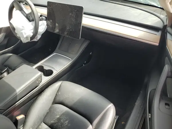 5YJ3E1EB0PF631163 2023 TESLA MODEL 3 - Image 8