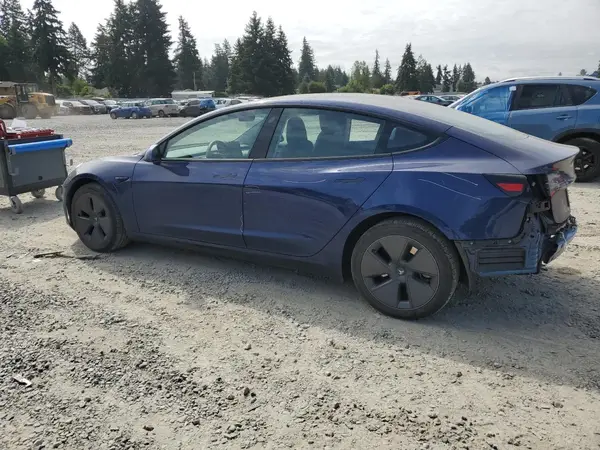 5YJ3E1EB0PF631258 2023 TESLA MODEL 3 - Image 2