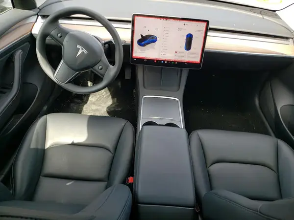 5YJ3E1EB0PF631258 2023 TESLA MODEL 3 - Image 8