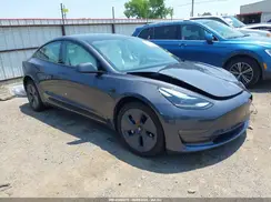 5YJ3E1EB0PF631633 2023 TESLA MODEL 3