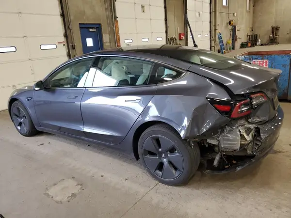 5YJ3E1EB0PF632698 2023 TESLA MODEL 3 - Image 2