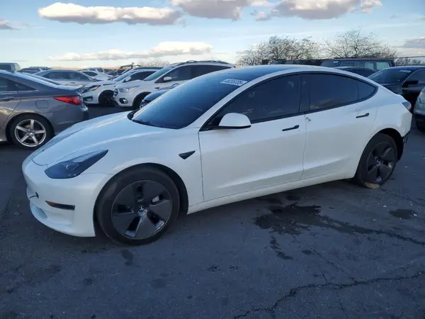5YJ3E1EB0PF637691 2023 TESLA MODEL 3 - Image 1