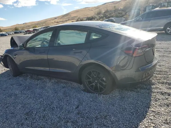 5YJ3E1EB0PF683800 2023 TESLA MODEL 3 - Image 2