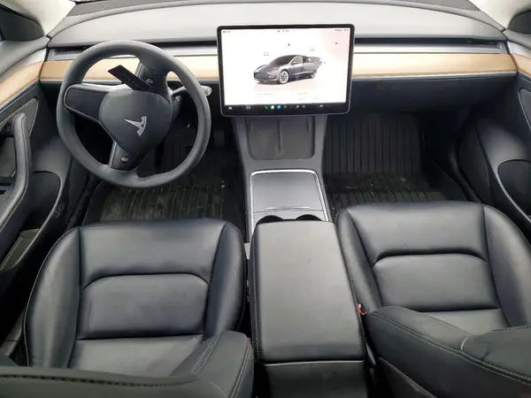 5YJ3E1EB0PF684672 2023 TESLA MODEL 3 - Image 8