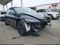 5YJ3E1EB0RF735588 2024 TESLA MODEL 3